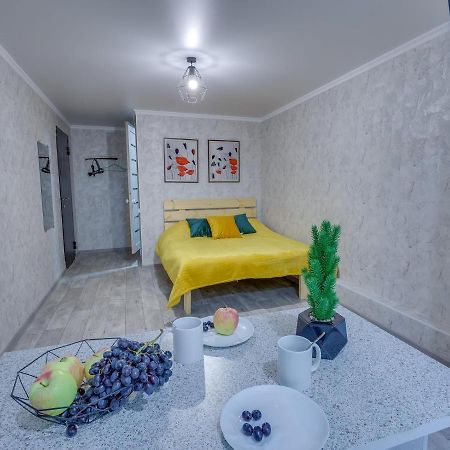 Yourhouse На Розыбакиева Утепова Недалеко От Меги Αλμάτι Εξωτερικό φωτογραφία
