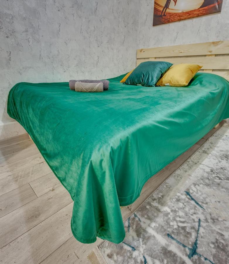 Yourhouse На Розыбакиева Утепова Недалеко От Меги Αλμάτι Εξωτερικό φωτογραφία