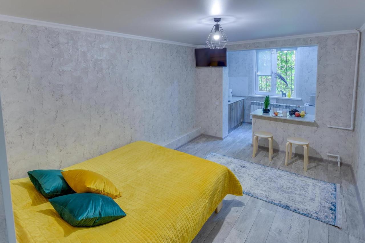 Yourhouse На Розыбакиева Утепова Недалеко От Меги Αλμάτι Εξωτερικό φωτογραφία