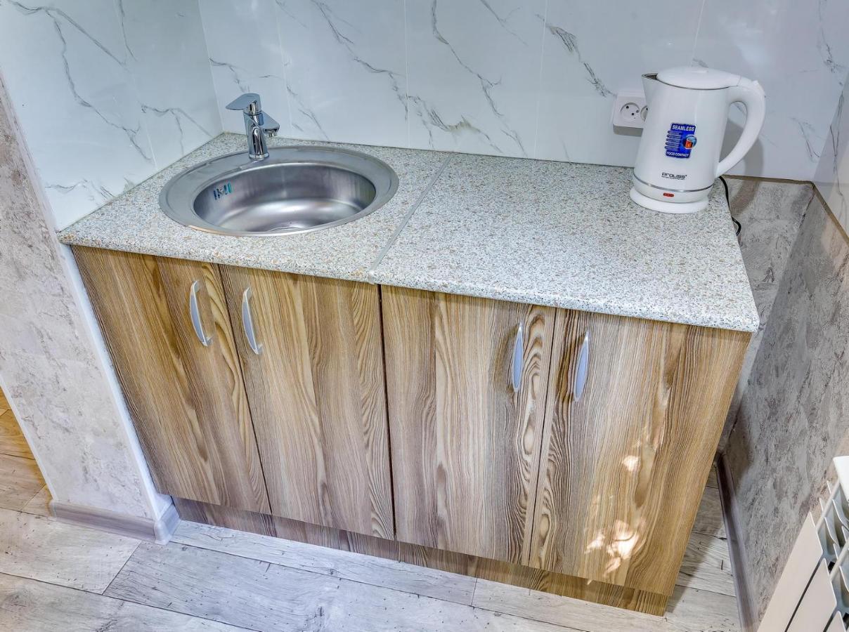 Yourhouse На Розыбакиева Утепова Недалеко От Меги Αλμάτι Εξωτερικό φωτογραφία